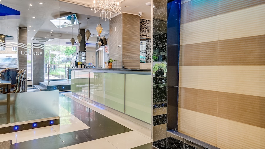 London Star Hotel