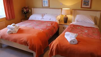 Deluxe Triple Room, 1 Bedroom, Garden View, Garden Area