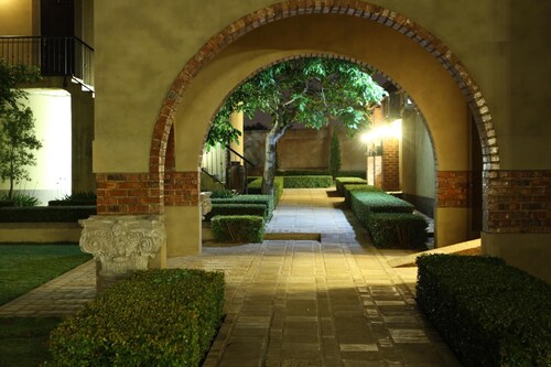 Accolades Boutique Venue