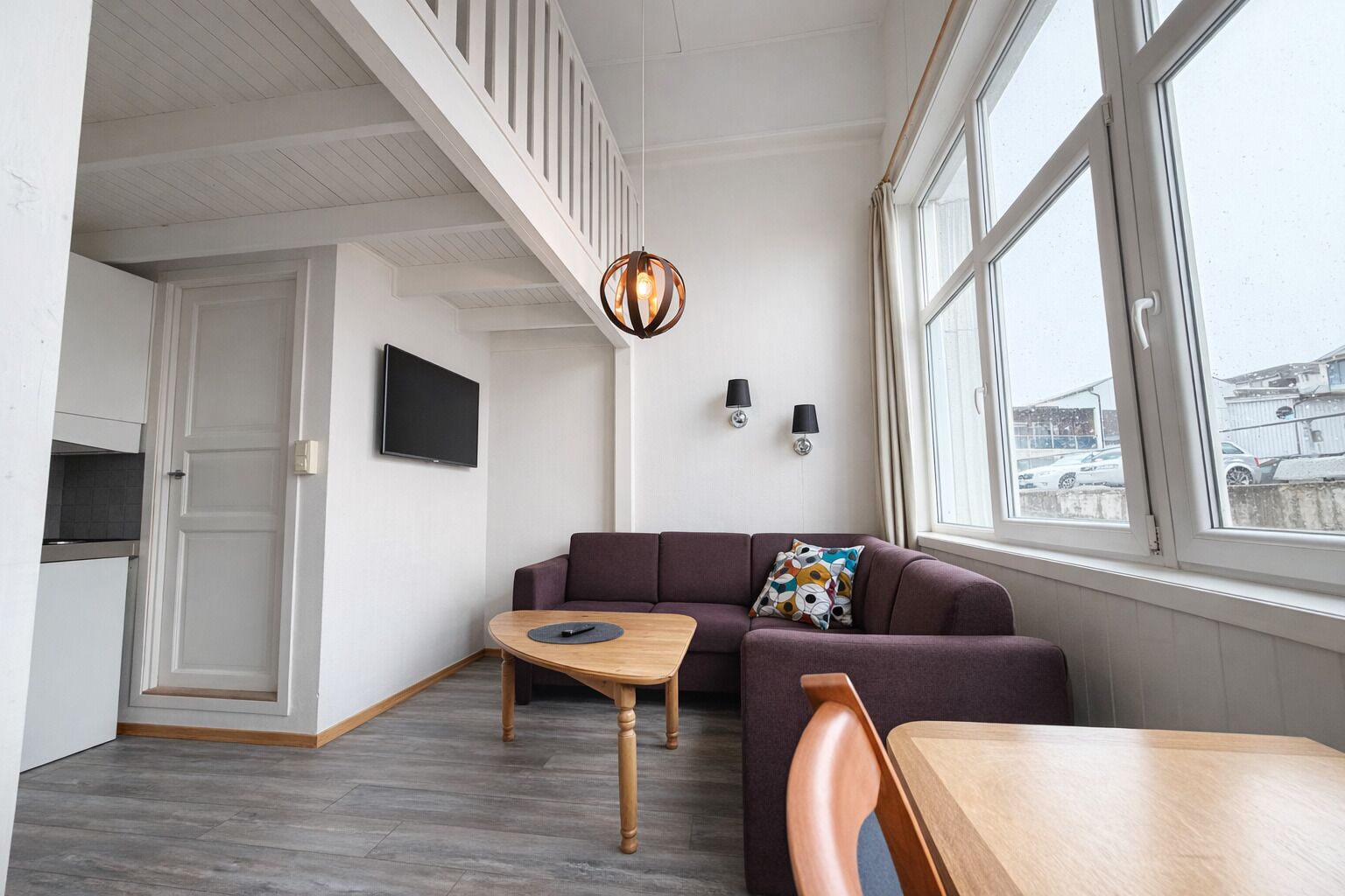 Bureau, chambres insonorisées, Wi-Fi gratuit, draps fournis
