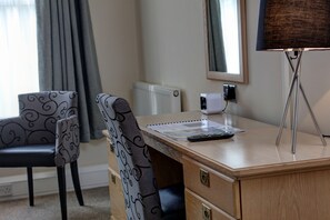 1 bedroom, desk, iron/ironing board, free WiFi - Northallerton Motel (Northallerton)