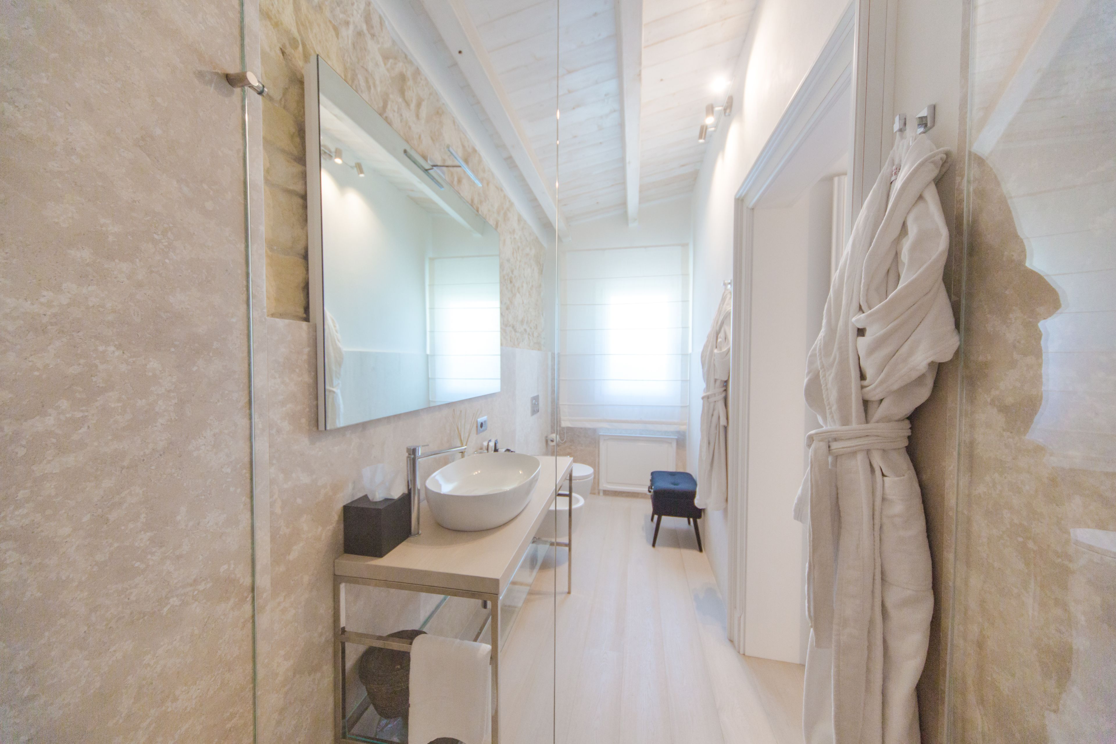 luxury room, jetted tub (garden) | bathroom | free toiletries, hair dryer, slippers, bidet