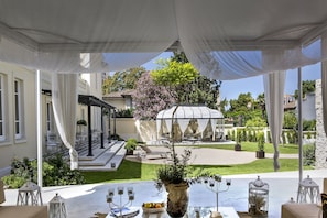 숙박 시설 구내