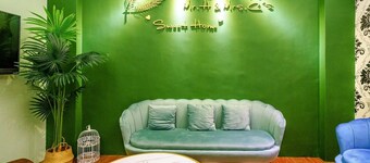 Silver Netherlands B and B