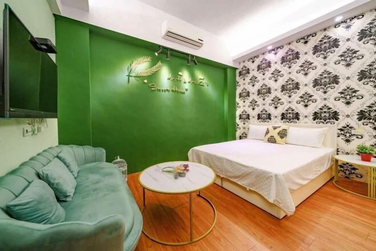 Individually decorated, blackout curtains, free WiFi, wheelchair access