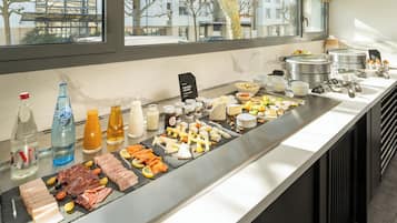 Daily buffet breakfast (EUR 18 per person)
