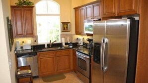 Unclassified image, 3 of 8, button - Bella Vista B Wkly (Bonita Springs)