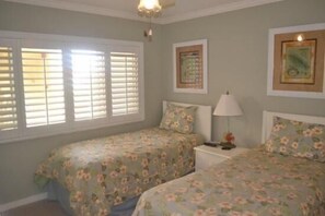 Luxury Apartment, 2 Bedrooms, Non Smoking, Beach View
