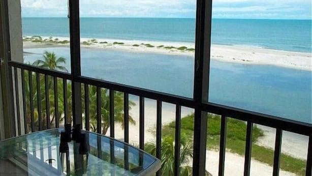 Casa de ciudad de lujo, 2 habitaciones, para no fumadores, vista a la playa | Vista desde la habitación