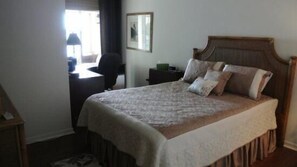 Luxury Apartment, 2 Bedrooms, Non Smoking, Beach View