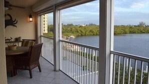 Luxury-Apartment, 2 Schlafzimmer, Nichtraucher, Strandblick | Balkon