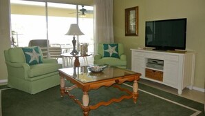 Unclassified image, 2 of 33, button - Palmview Wkly (Fort Myers Beach)