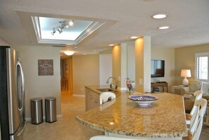 Luxury Apartment, 3 Bedrooms, Non Smoking, Beach View | Private kitchen | Fridge, microwave, coffee/tea maker - Pelican Point 2B MO (Bonita Springs)