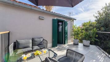 Deluxe Duplex, Terrace, City View | Terrace/patio