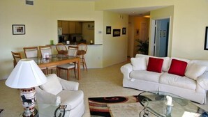 Luxury Apartment, 3 Bedrooms, Non Smoking, Beach View | Living room - Waterside 283 MO (Fort Myers Beach)