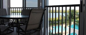 Luxury Apartment, 2 Bedrooms, Non Smoking, Beach View | Terrace/patio