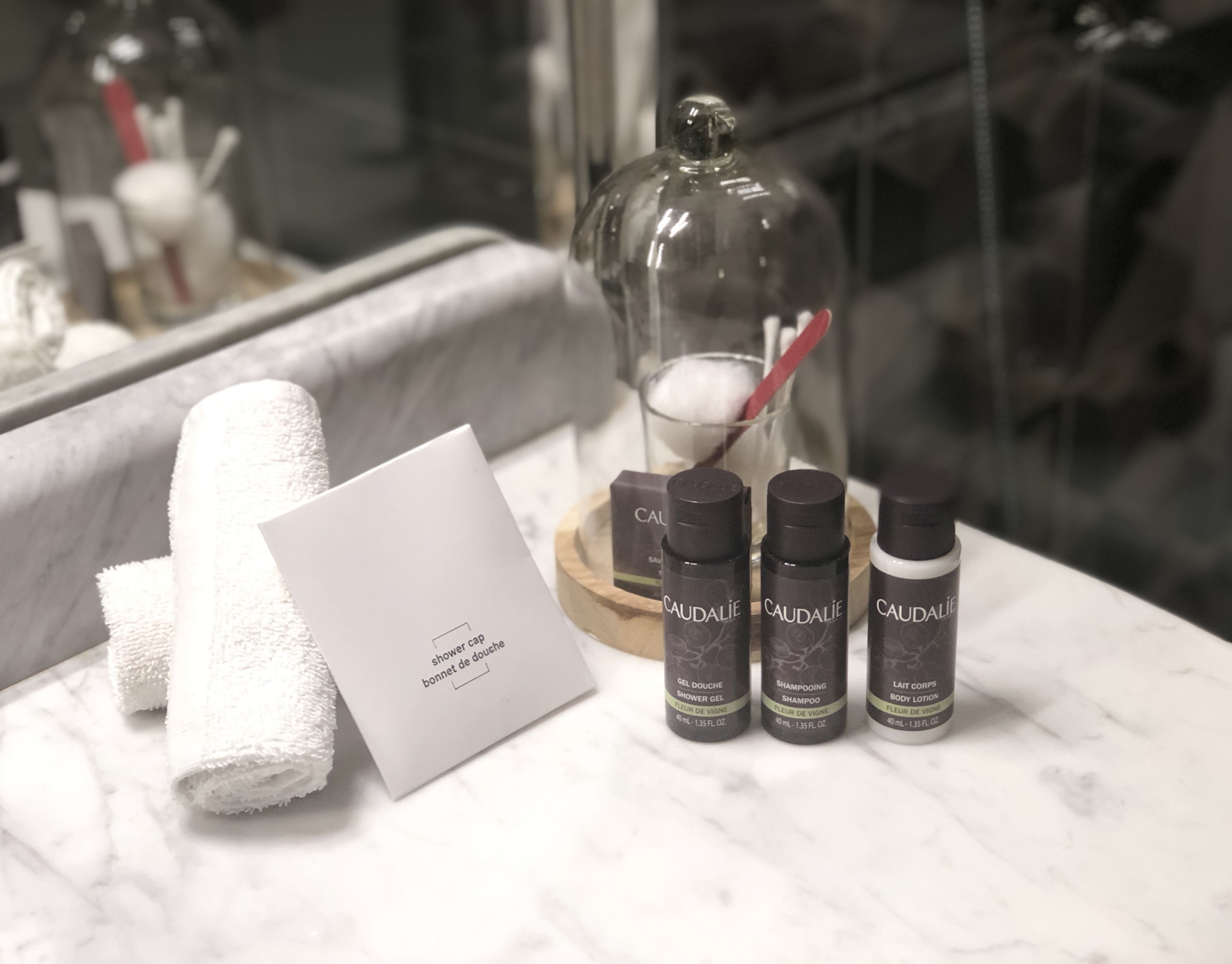 luxury double room | bathroom | shower, free toiletries, hair dryer, bathrobes