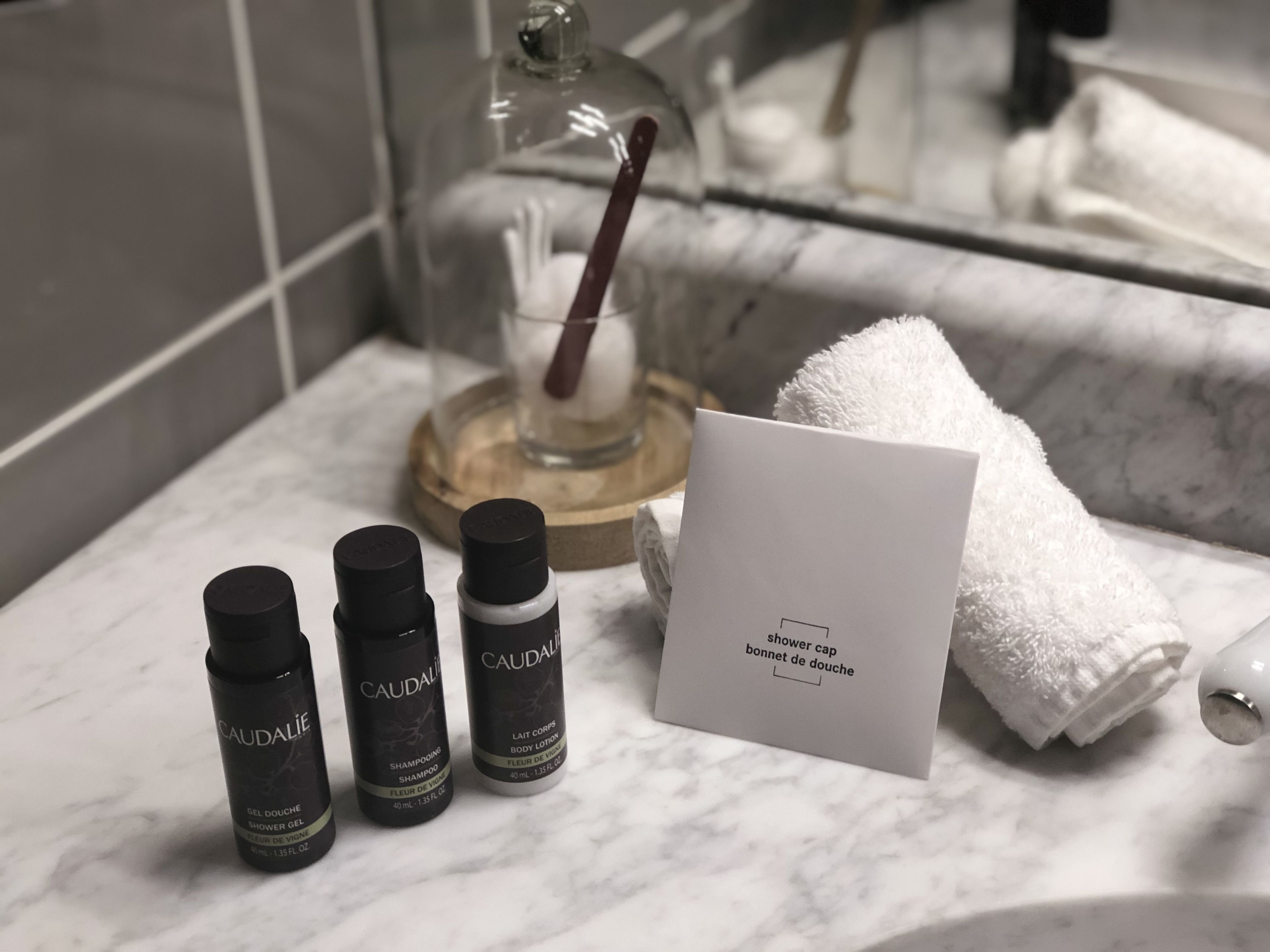 luxury double room | bathroom | shower, free toiletries, hair dryer, bathrobes