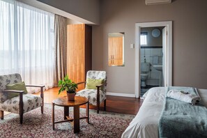 Luxury Room, 1 Bedroom | Premium bedding, Select Comfort beds, desk, blackout drapes