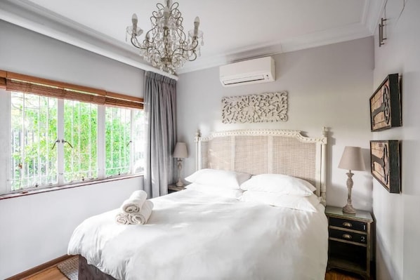 Standard Apartment, 2 Bedrooms, Non Smoking (Wag n Bietjie )
