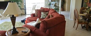 Luxury Apartment, 2 Bedrooms, Non Smoking, Beach View | Living room
