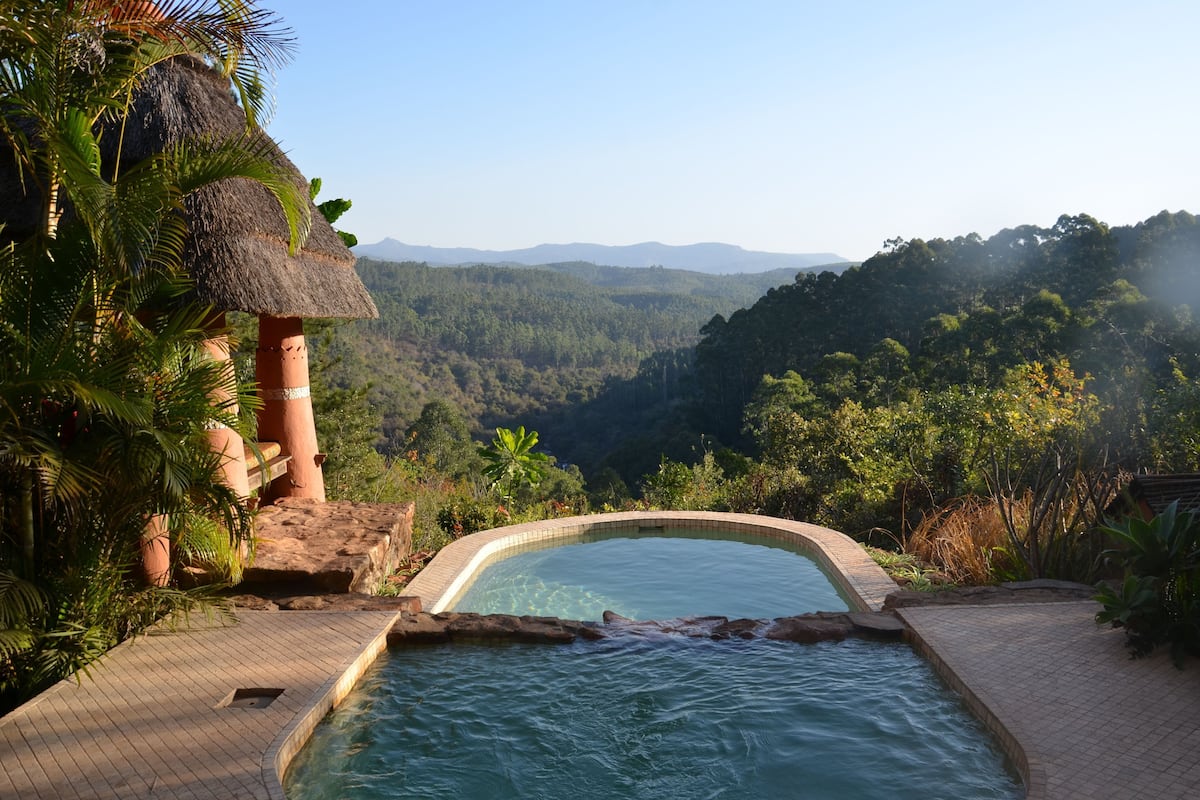 Pool | 7 outdoor pools, sun loungers