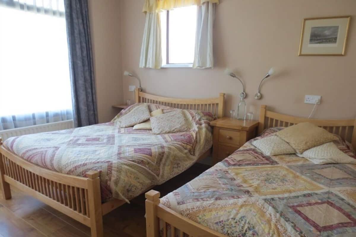 Triple Room, Ensuite | 1 bedroom, free WiFi
