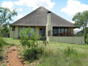 Family Bungalow, 3 Bedrooms (Fish Eagle Lodge) | Exterior - Leselo La Bontshi Lodge (Groblersdal)