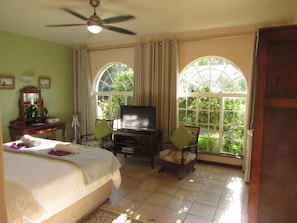 Minibar, iron/ironing board, cots/infant beds, free WiFi