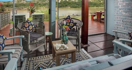 Dungbeetle River Lodge