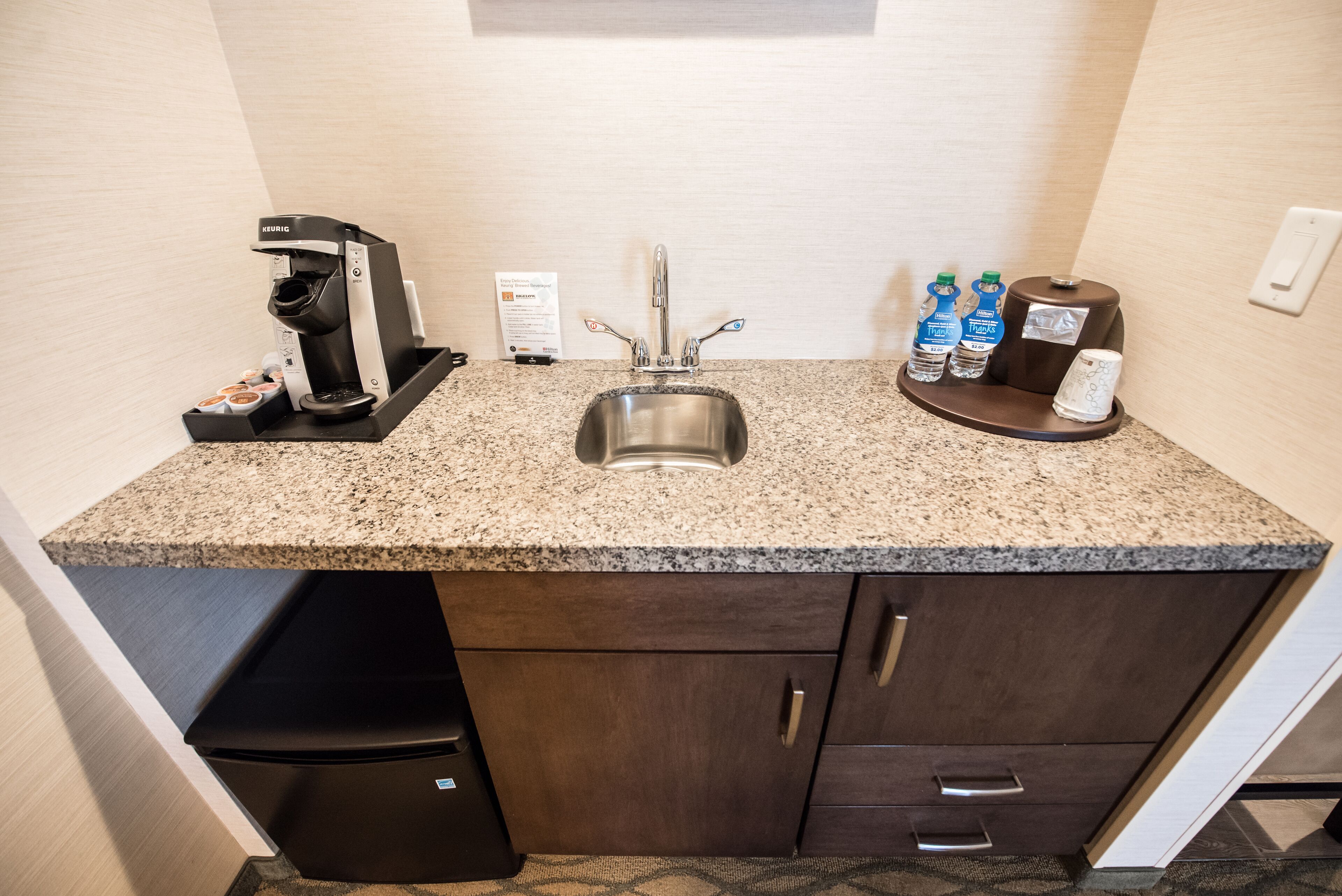 suite, 1 bedroom | in-room safe, desk, laptop workspace, free cots/infant beds