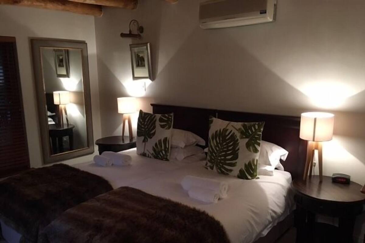 Standard Double Room | Minibar, coffres-forts dans les chambres, Wi-Fi gratuit