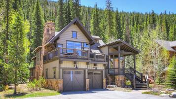 House, 4 Bedrooms (Settler's Creek Estate, 4.5 Bath) | Terrace/patio