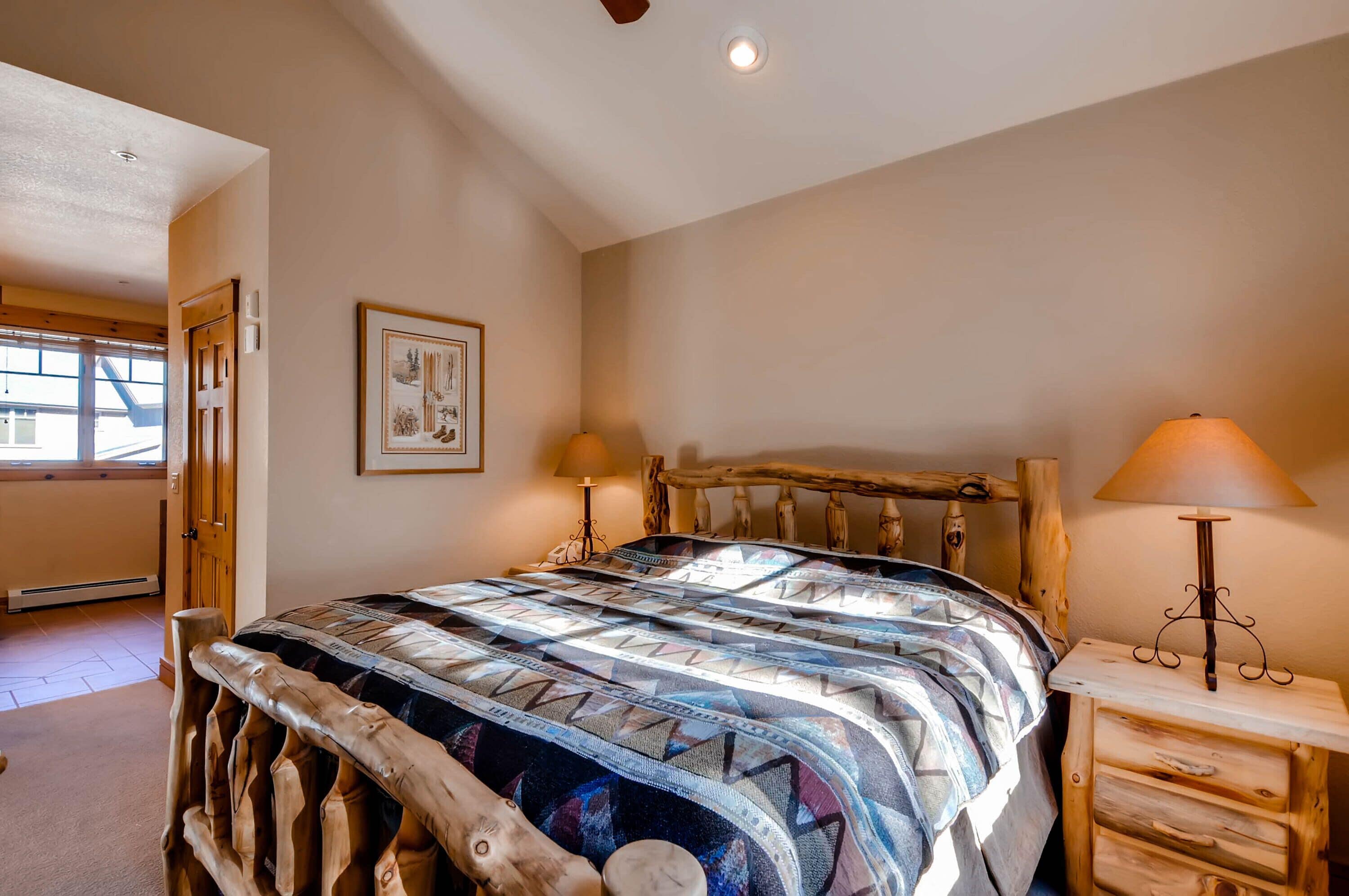 House, 4 Bedrooms (Settler's Creek Estate, 4.5 Bath) | 1 bedroom, individually decorated, individually furnished, desk