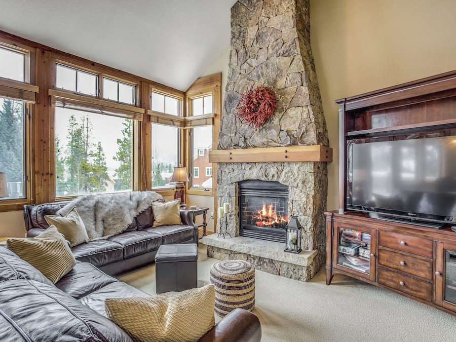 Condo, 3 Bedrooms, 2 Bathrooms (Settlers Creek) | Living area | Flat-screen TV