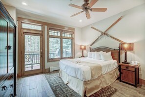 1 Schlafzimmer, Schreibtisch, Bügeleisen/Bügelbrett