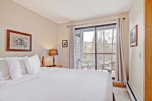 Individually decorated, individually furnished, iron/ironing board - River Mountain Lodge, A Vail Resorts Property (Breckenridge)