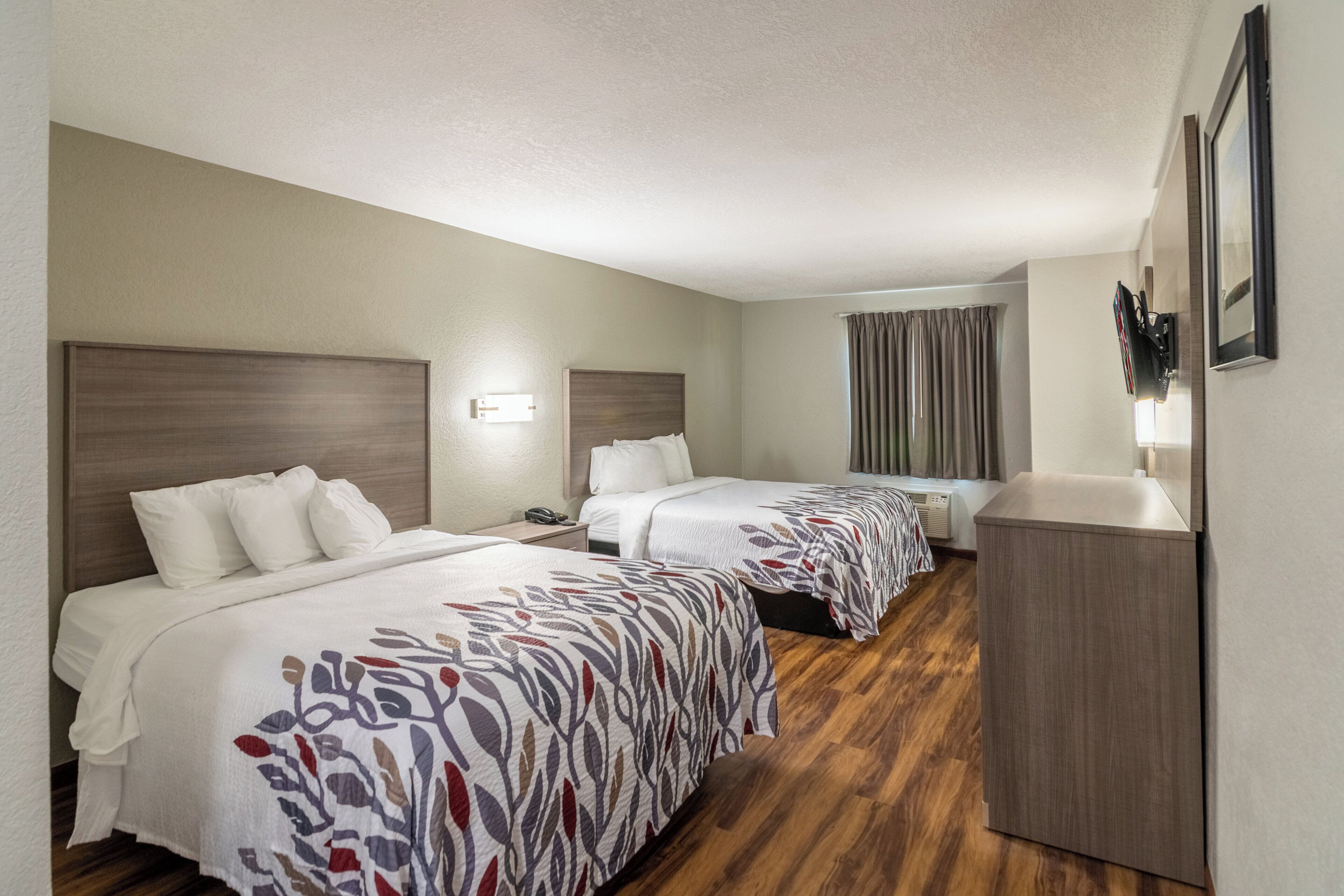 Foto - Red Roof Inn & Suites Pensacola - NAS Corry