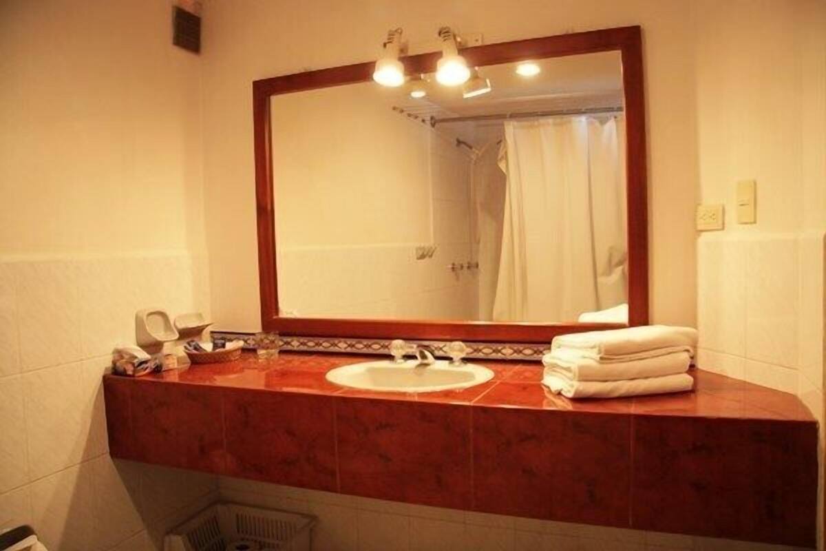 Superior-Apartment, 2 Schlafzimmer | Badezimmer | Kostenlose Toilettenartikel, Haartrockner, Handtücher