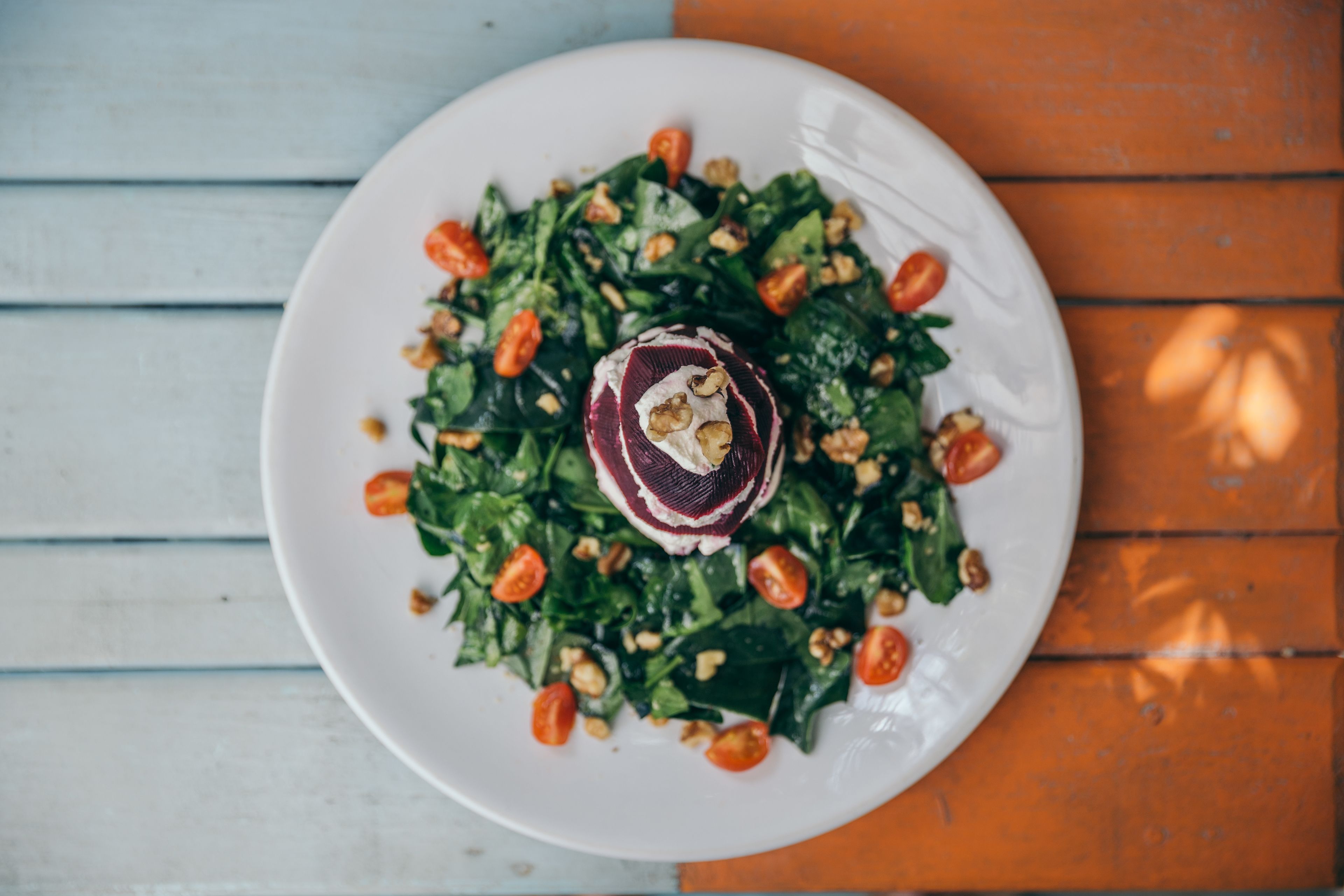 breakfast, lunch, dinner served; international cuisine