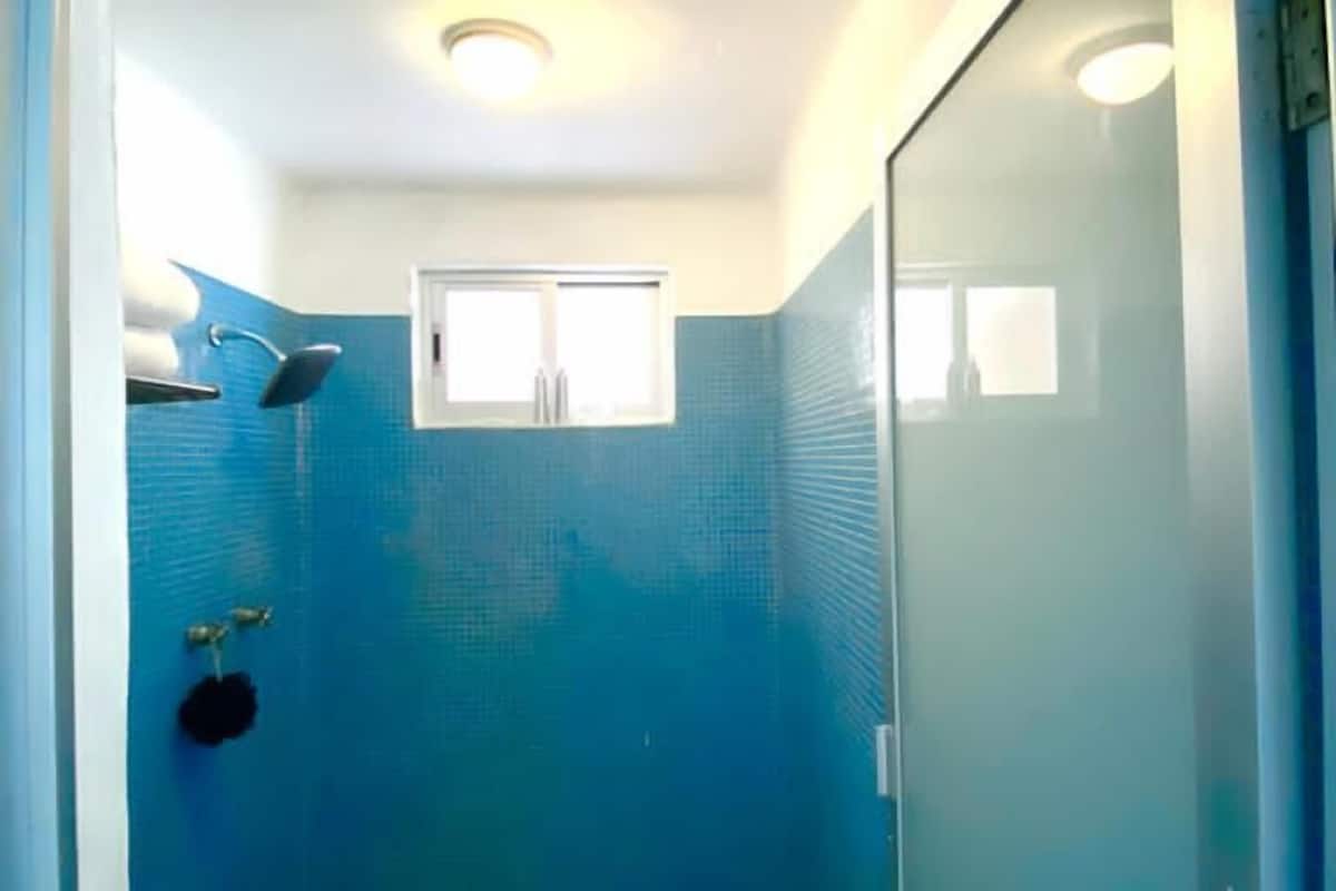 1 king bed room - deposit by paypal required | bathroom | shower, designer toiletries, towels