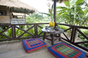 Standard Double Room | Terrace/patio - Good Morning Pai (Pai)