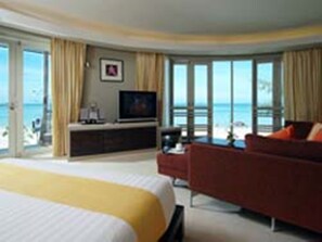 Free minibar, in-room safe, desk, blackout curtains - Maya Koh Lanta Resort (Ko Lanta)