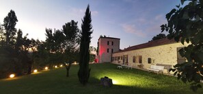 Front of property - Domaine de Beunes (Pailloles)