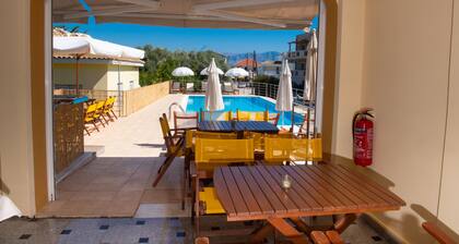 Summertime Inn