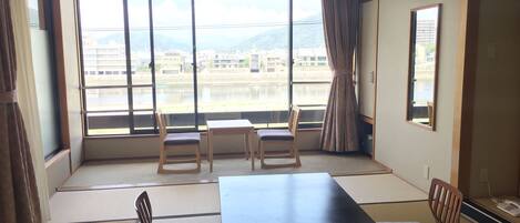 傳統客房, 非吸煙房, 河景 (Japanese Style) | 1 間臥室、客房內保險箱、熨斗/熨衣板、免費無線上網