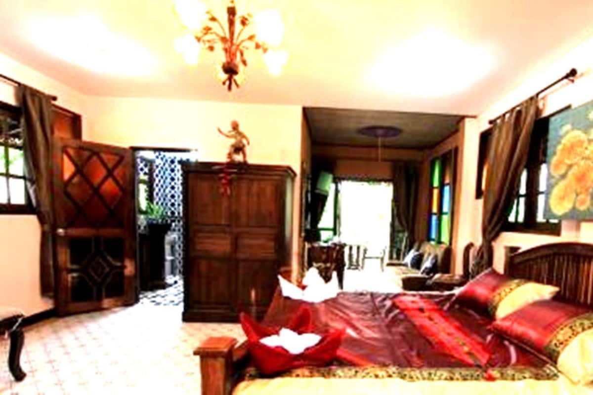 Superior Villa | Minibar, in-room safe, rollaway beds, free WiFi