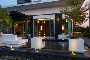 Porch - The Zenery (Lampang)