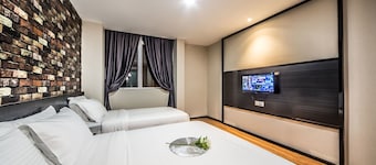 OYO 44064 De Sweet Boutique Hotel