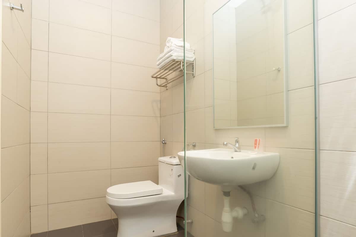 Suite Superior | Bagno | Doccia, set di cortesia gratuito, bidet, asciugamani
